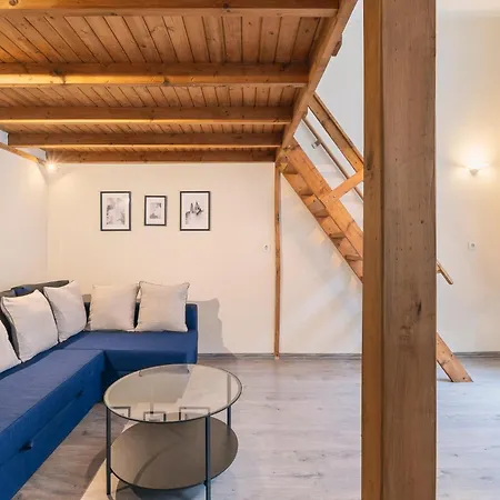 Apartament Bp Loft Getaway Close To Ny Cafe